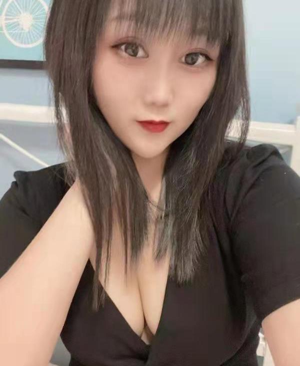 新鲜少妇红姐